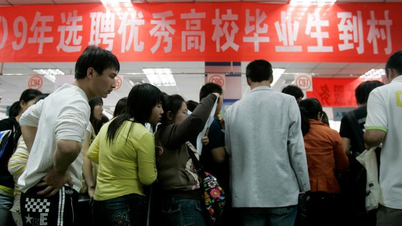指望县城编制“避世”,只不过是饮鸩止渴
